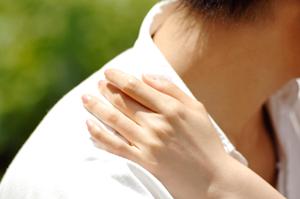 太田母斑にはレーザー治療が効果的